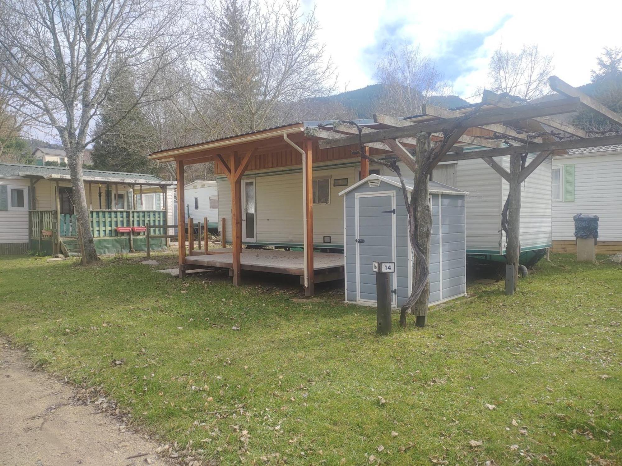 Camping Chon Du Tarn Bedoues ภายนอก รูปภาพ